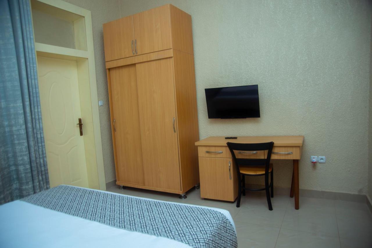 Quality Inn Hotel Kigali Exterior foto