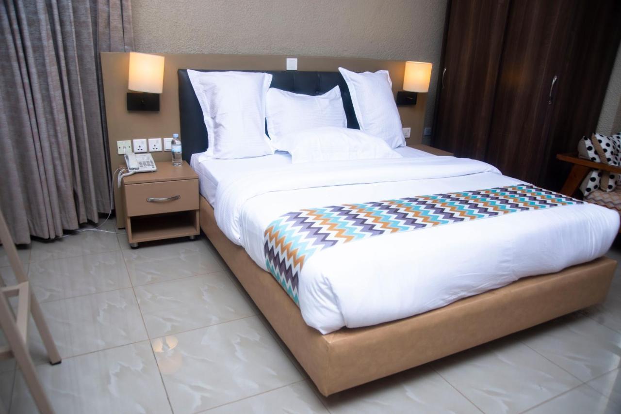 Quality Inn Hotel Kigali Exterior foto