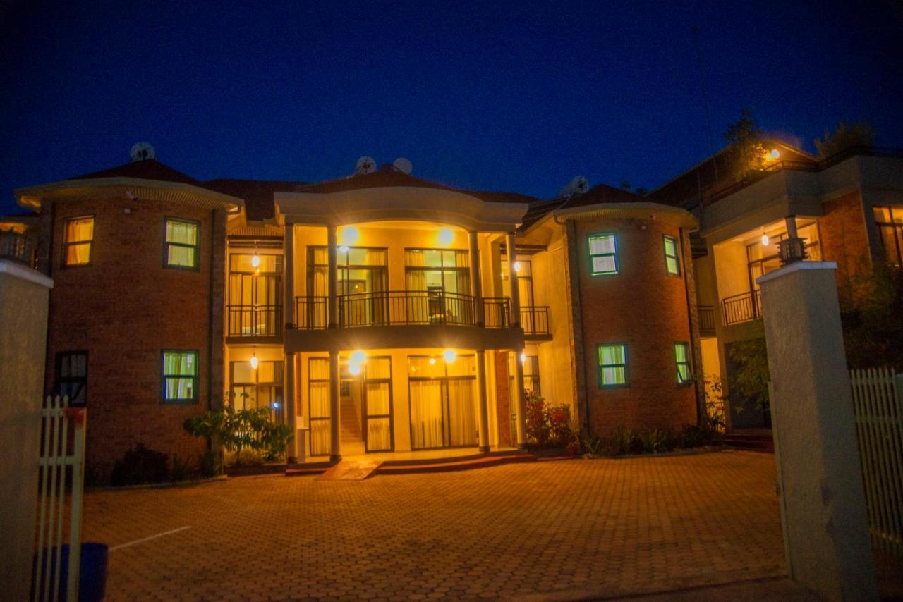 Quality Inn Hotel Kigali Exterior foto