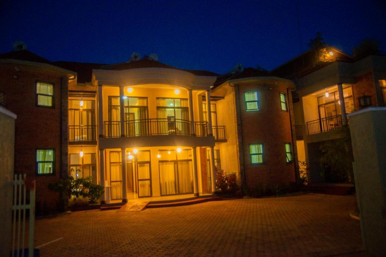 Quality Inn Hotel Kigali Exterior foto