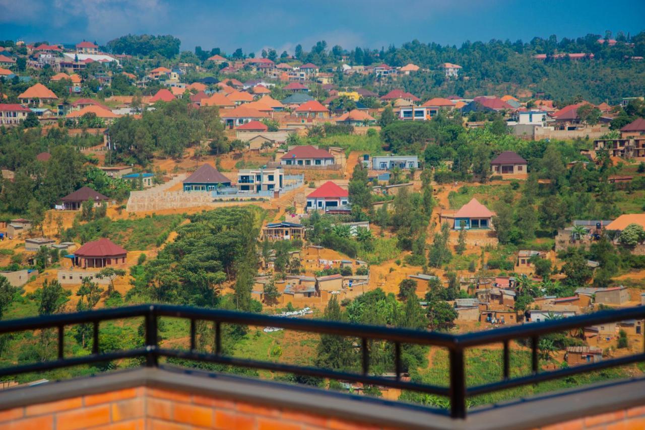 Quality Inn Hotel Kigali Exterior foto