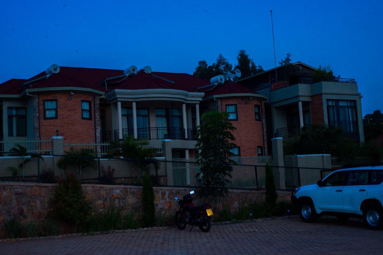 Quality Inn Hotel Kigali Exterior foto